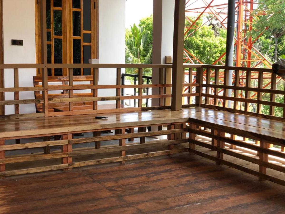 Resort Hankaanaa- Stay No Work Pottuvil Zewnętrze zdjęcie